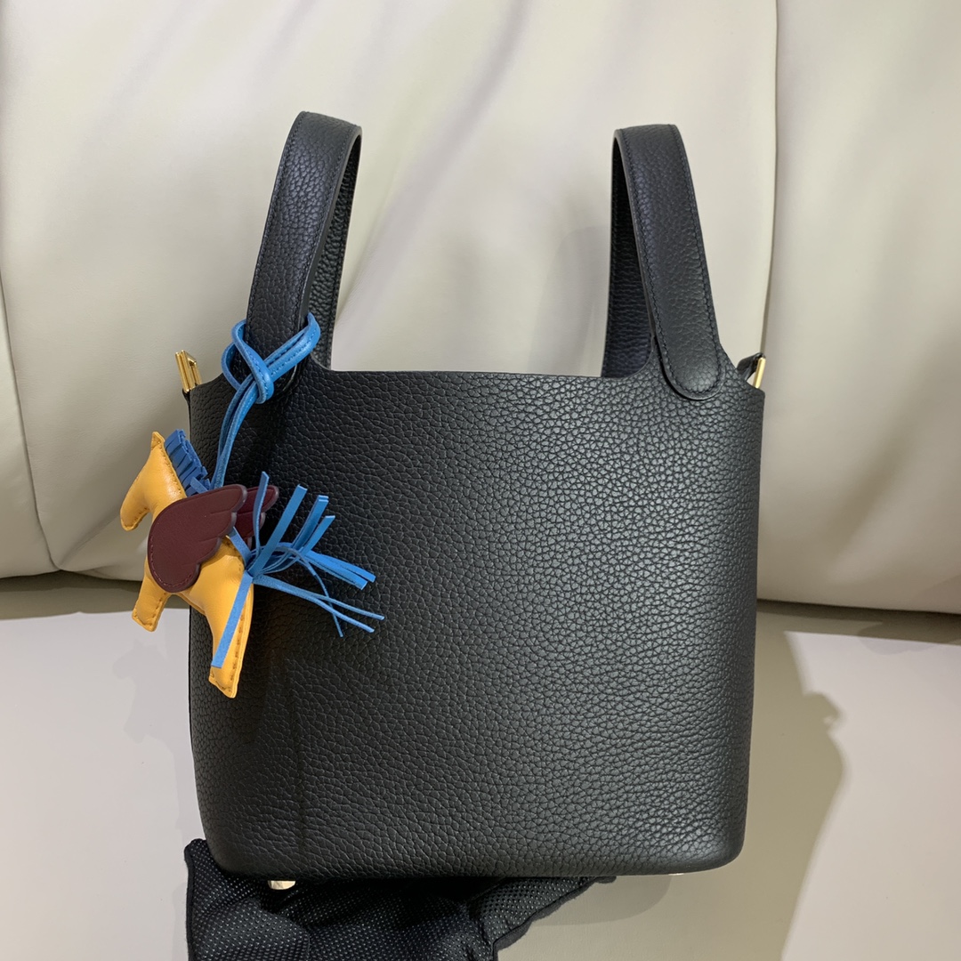 에르메스 피코탄 락18 블랙 금장 끌레망스 가죽